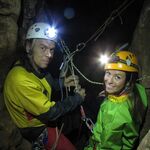 © Journée spéléologie débutant avec les Guides Spéléo d'Ardèche - guides speleo ardeche