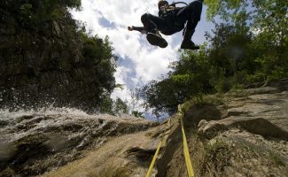 Canyoning - Le Roujanel - 1/2 Journée Découverte avec le BMAM