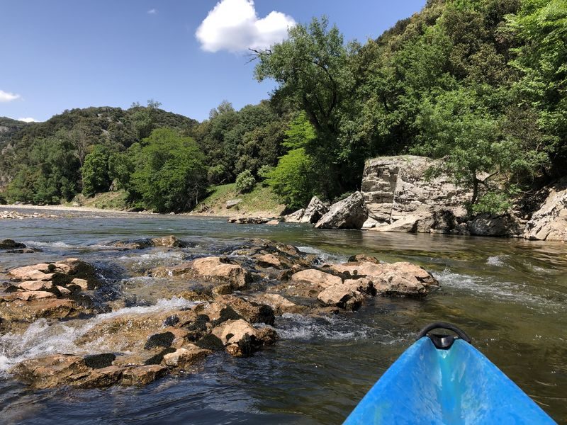 Canoë - Kayak de Vogüé/Balazuc à St Martin d'Ardèche - 56 km / 4 jours avec Canoës Service