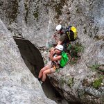 © Canyoning Sportif, Pissevielle 1/2 Journée avec Ardèche Outdoor Activités - AOA