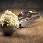 Les Glaces de Léon - Ambachtelijke ijsmachine