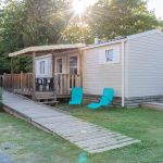 © Camping le Coin Charmant - Camping coin charmant - Mobilhome grand espace PMR