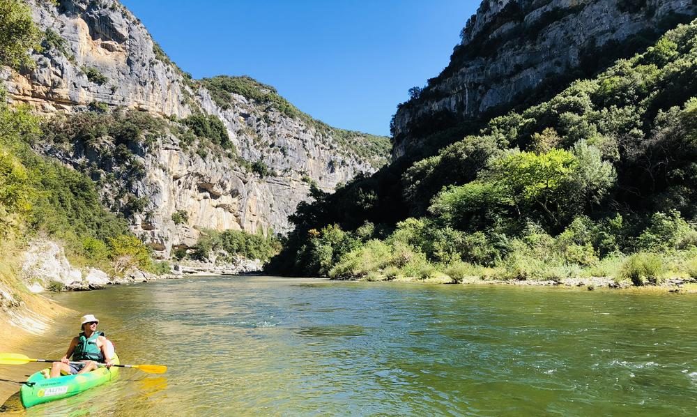 Kano - Kajak van Vallon naar St Martin d'Ardèche - 30 km / 1 dag met Rivière et Nature