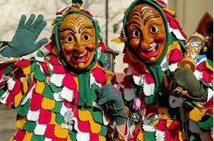 Carnaval de l'école Volamau