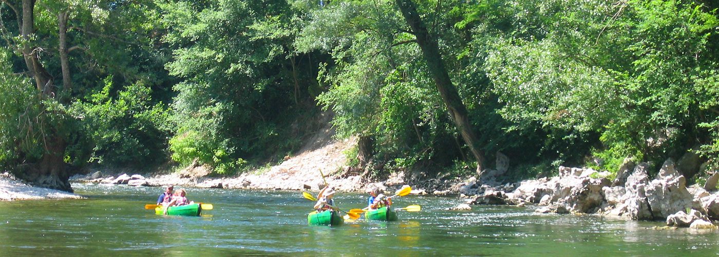 Canoë - Kayak de Châmes à St Martin d'Ardèche - 24 km / 1 jour avec Alpha Bateaux